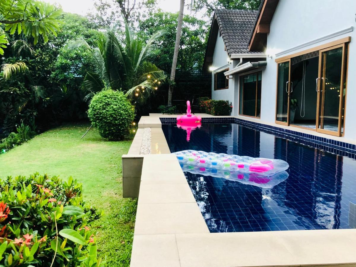 Pool By Honey - Luxury Family Resort-8 Km From & Nightlife Villa